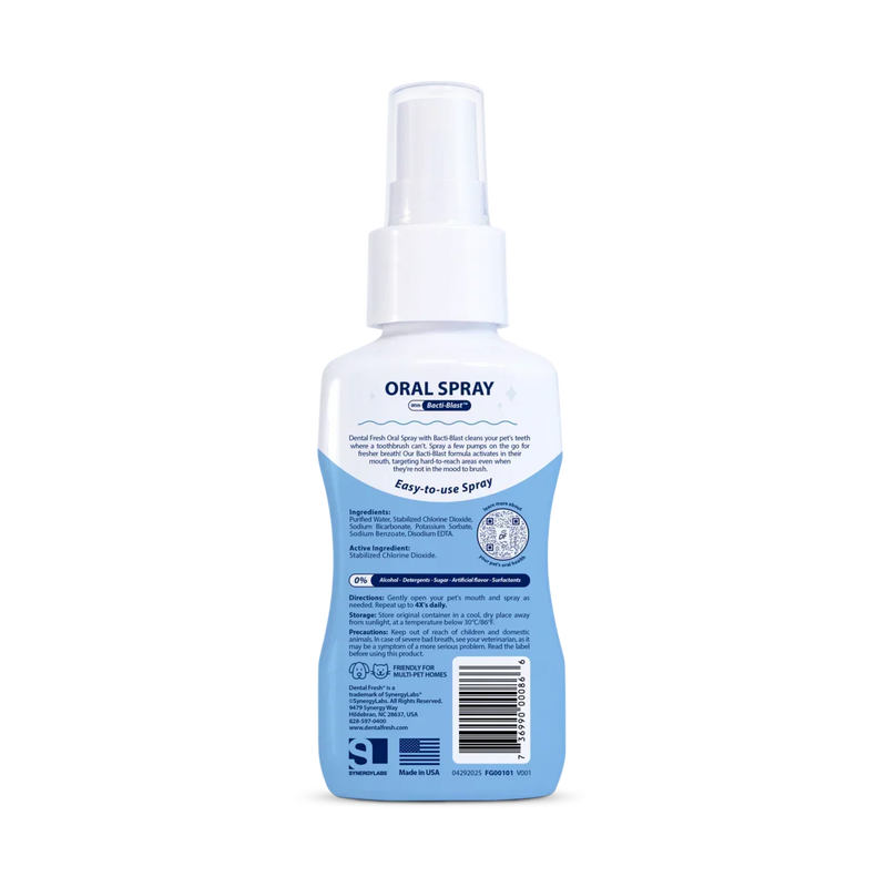 Pet oral spray for fresh breath and dental care, easy-to-use formula with Bacti-Blast technology